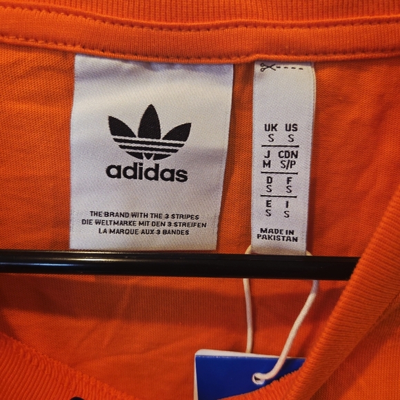Men's Adidas Originals Orange Essential Tee T-shirt Sz Small IY5367 Workout Gym - Picture 3 of 7